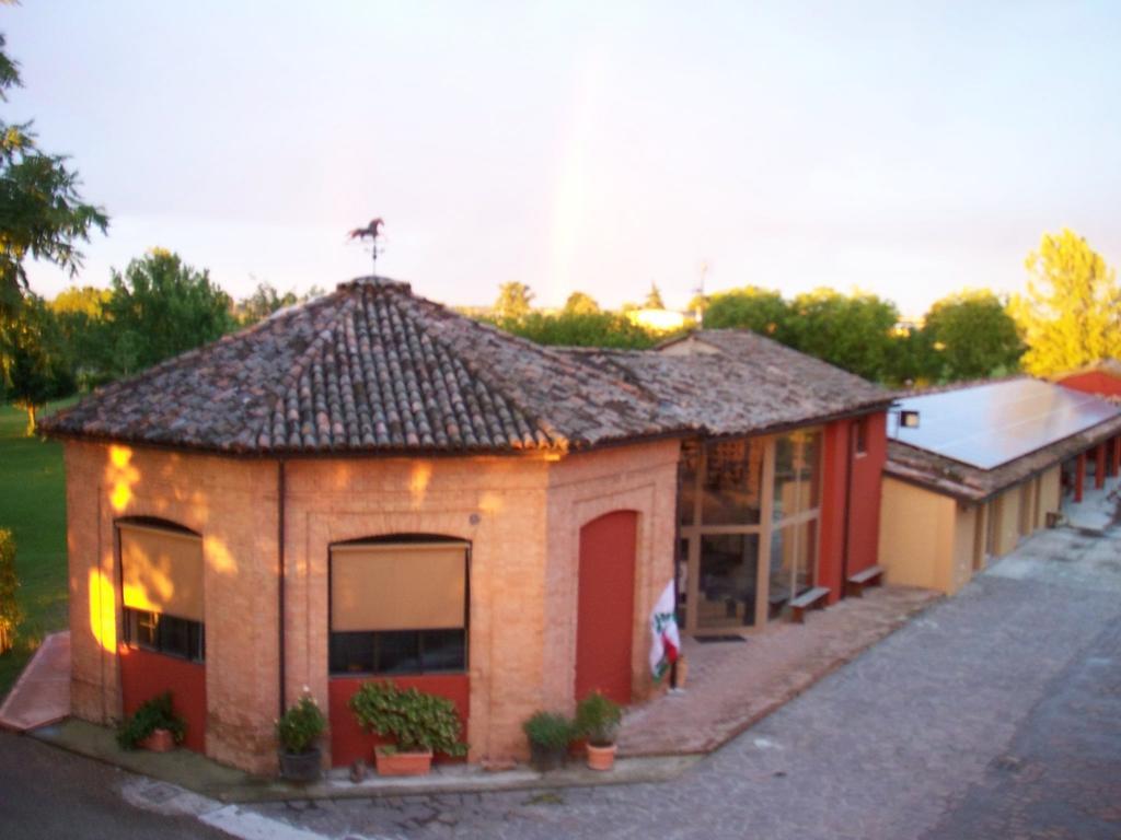 Agriturismo Battibue Fiorenzuola dʼArda Kültér fotó