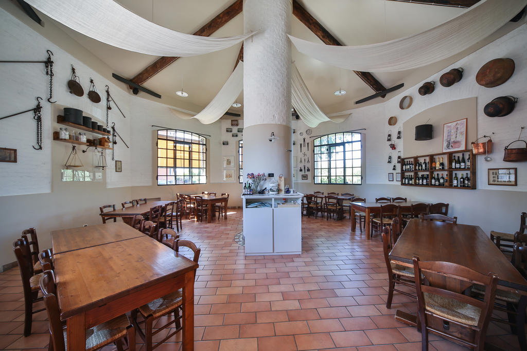 Agriturismo Battibue Fiorenzuola dʼArda Kültér fotó